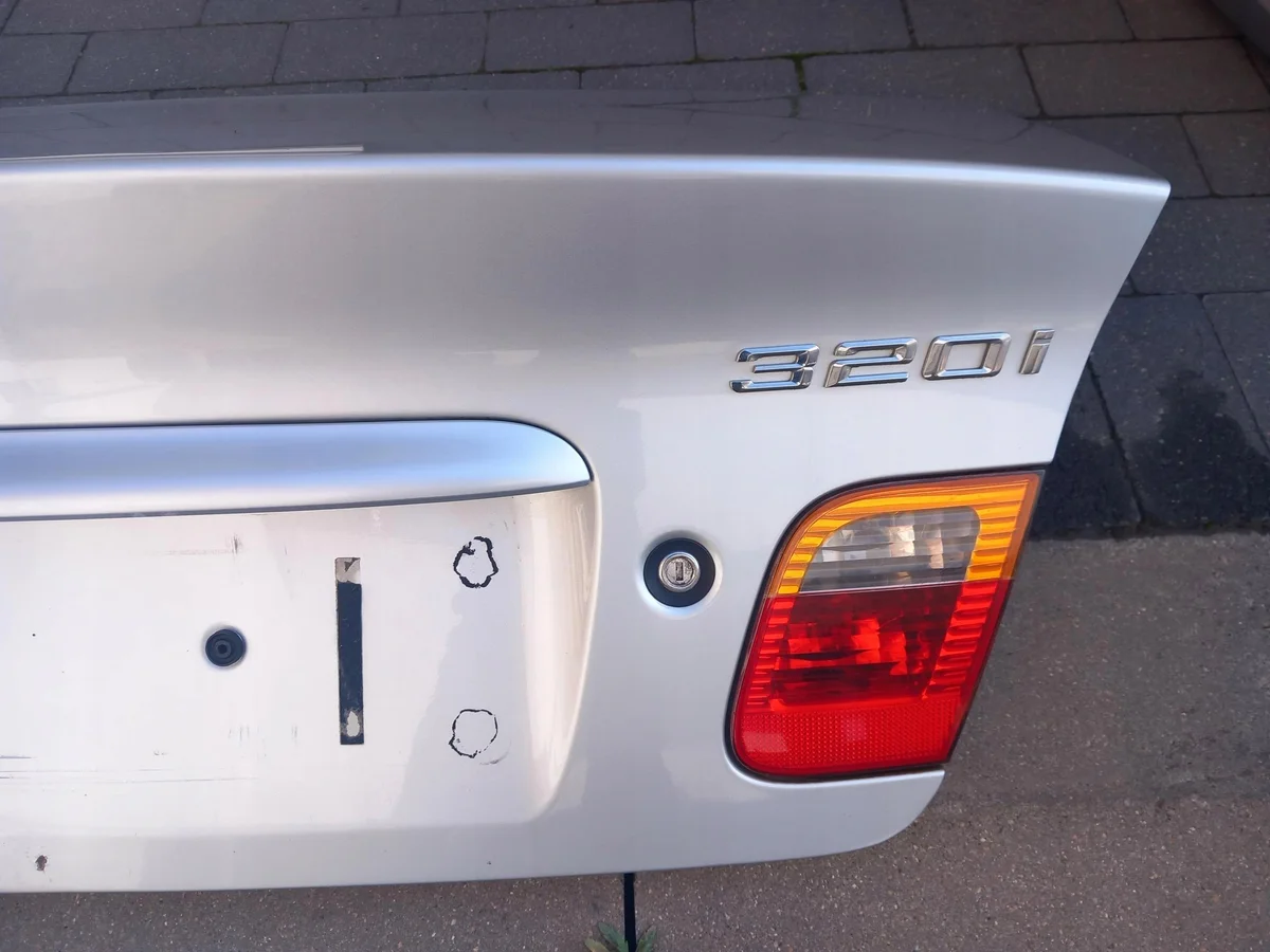 Heckklappe BMW 3 E46 Limo 354/7 image 3