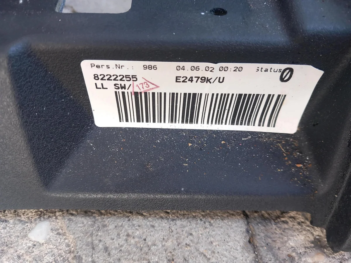 BMW 3 E46 LCI Armaturenbrett OE 8213799 image 6