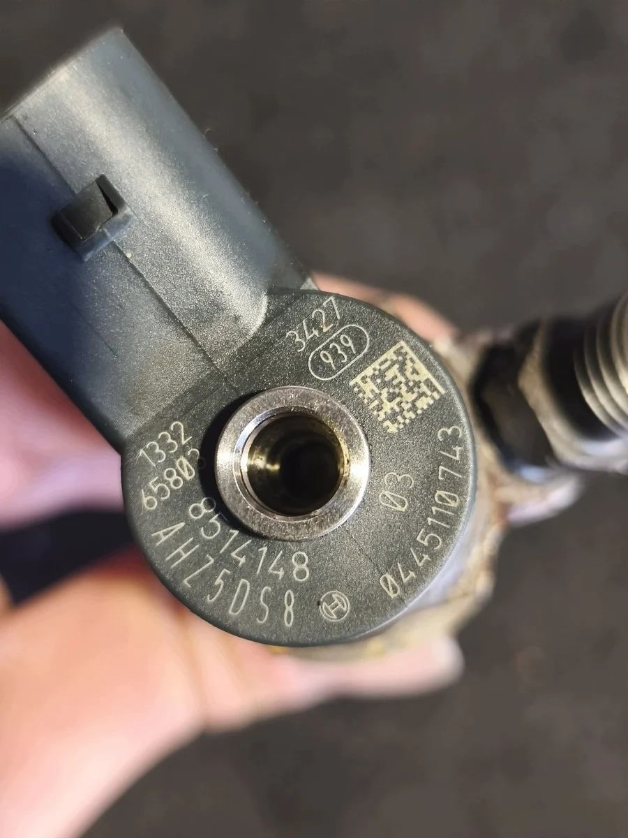 BMW MINI 2.0 DIESEL B47 WTRYSKI 0445110743 image 3