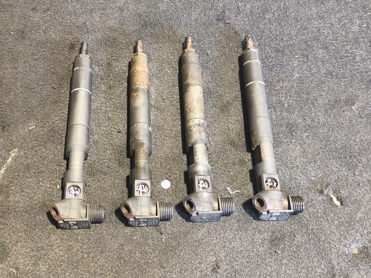 Mercedes 2.2 CDI OM651 Injector A6510701387