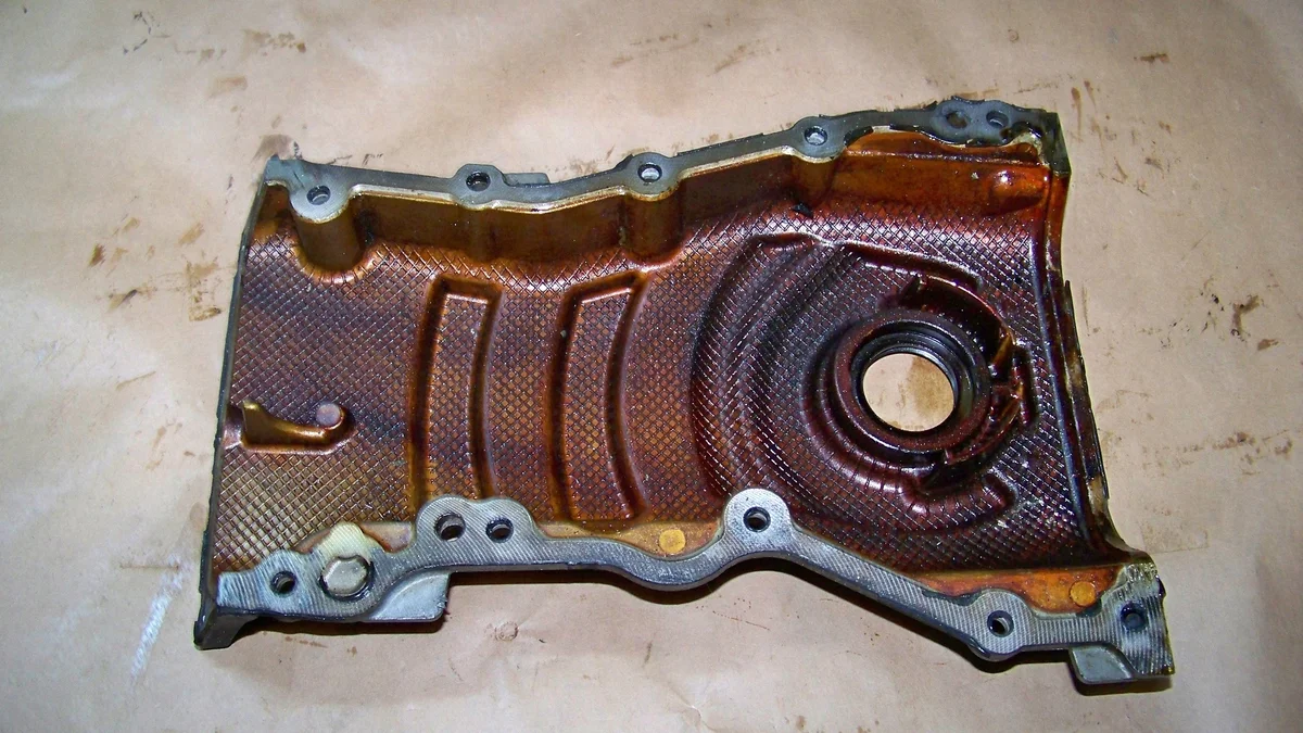 VW 1.2 TSI Steuergehäusedeckel 03F109210D image 3