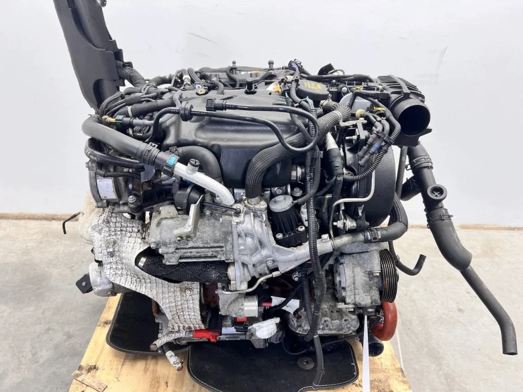 Jaguar XF 3.0 D Engine