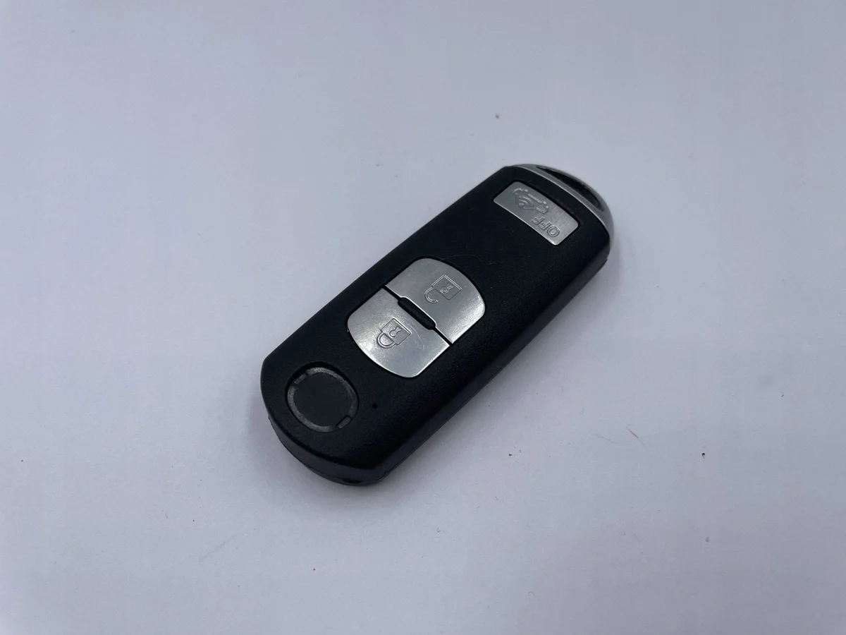 Mazda SKE13E02 Schlüssel image 3