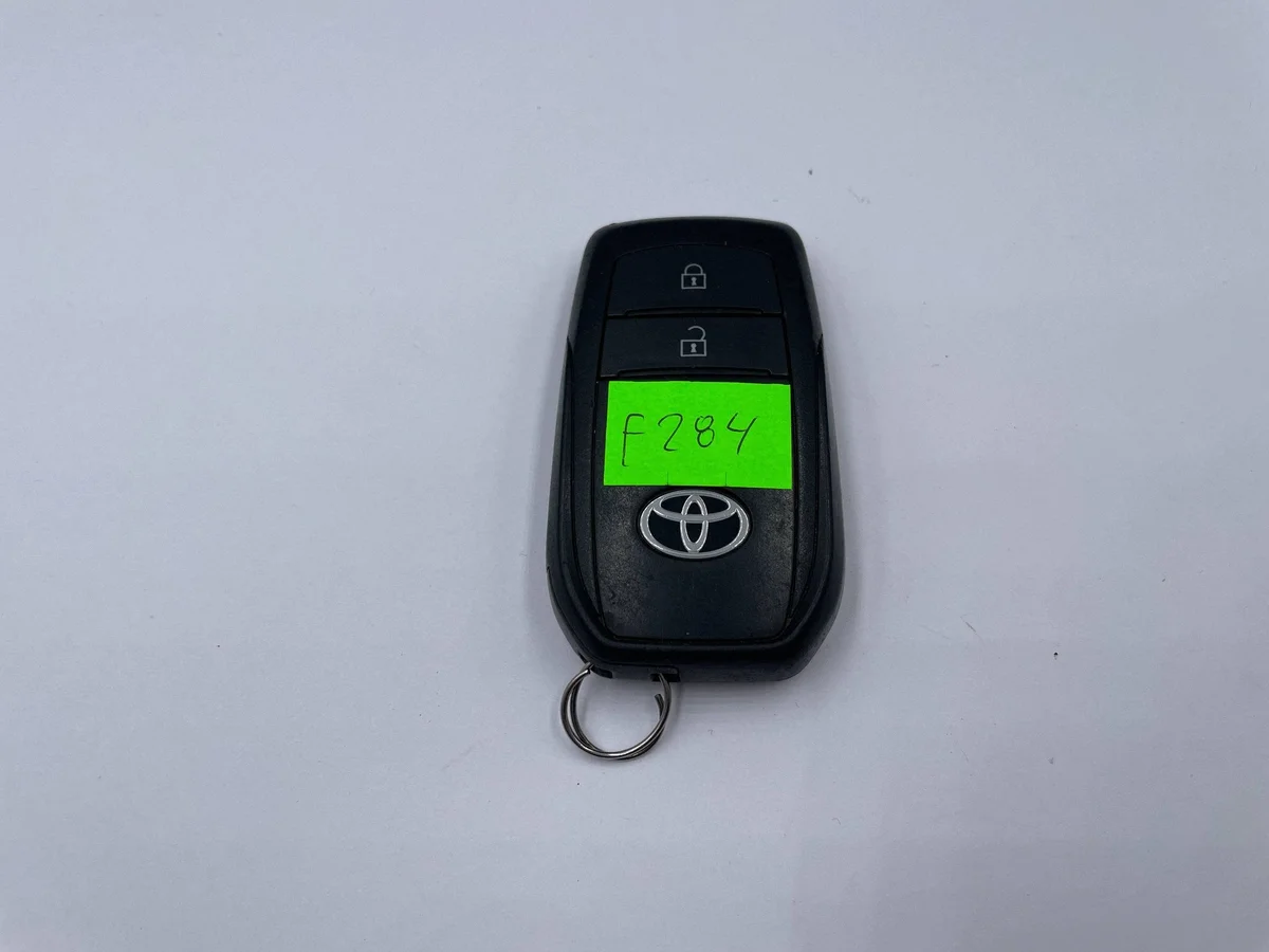 Clé Toyota Yaris Cross 4A FDM156