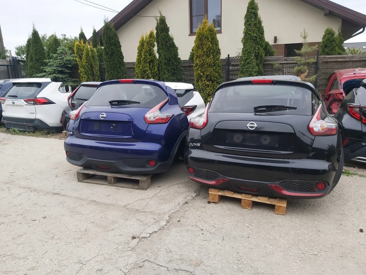 Nissan Juke F15 Stoßfängerhalterung Links Hinten image 6