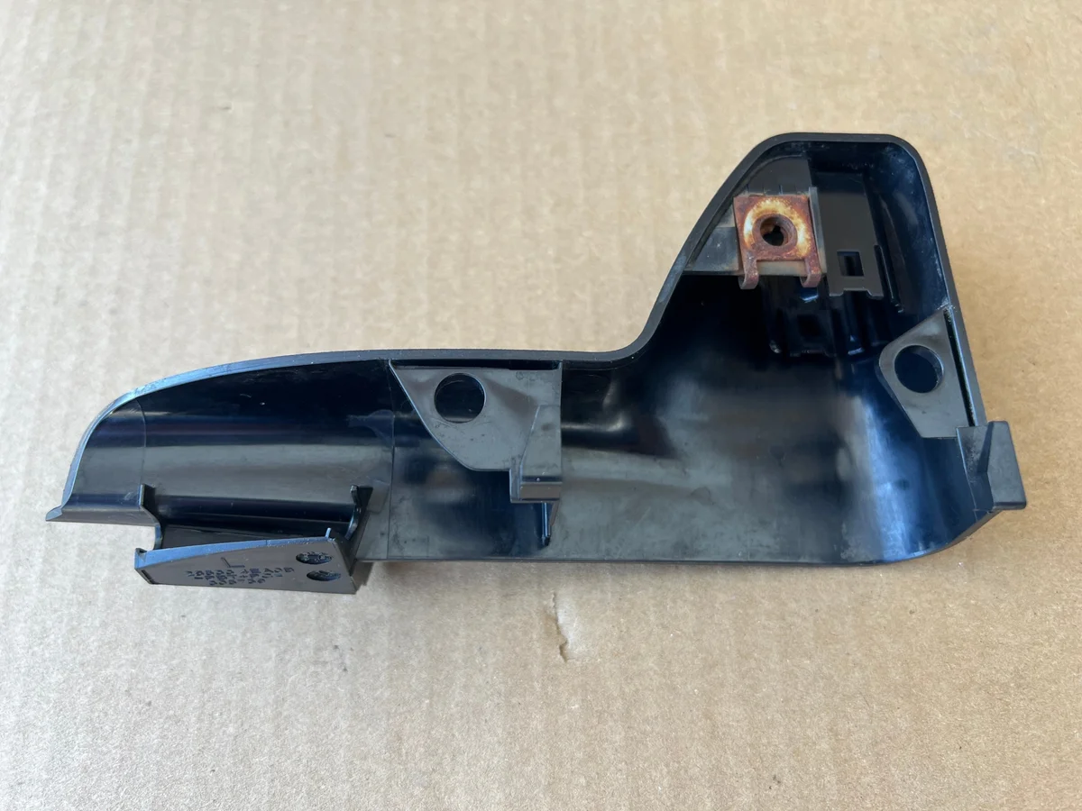 Nissan Qashqai J11 Halterung PDC vorne links 28533-4EA0B image 4
