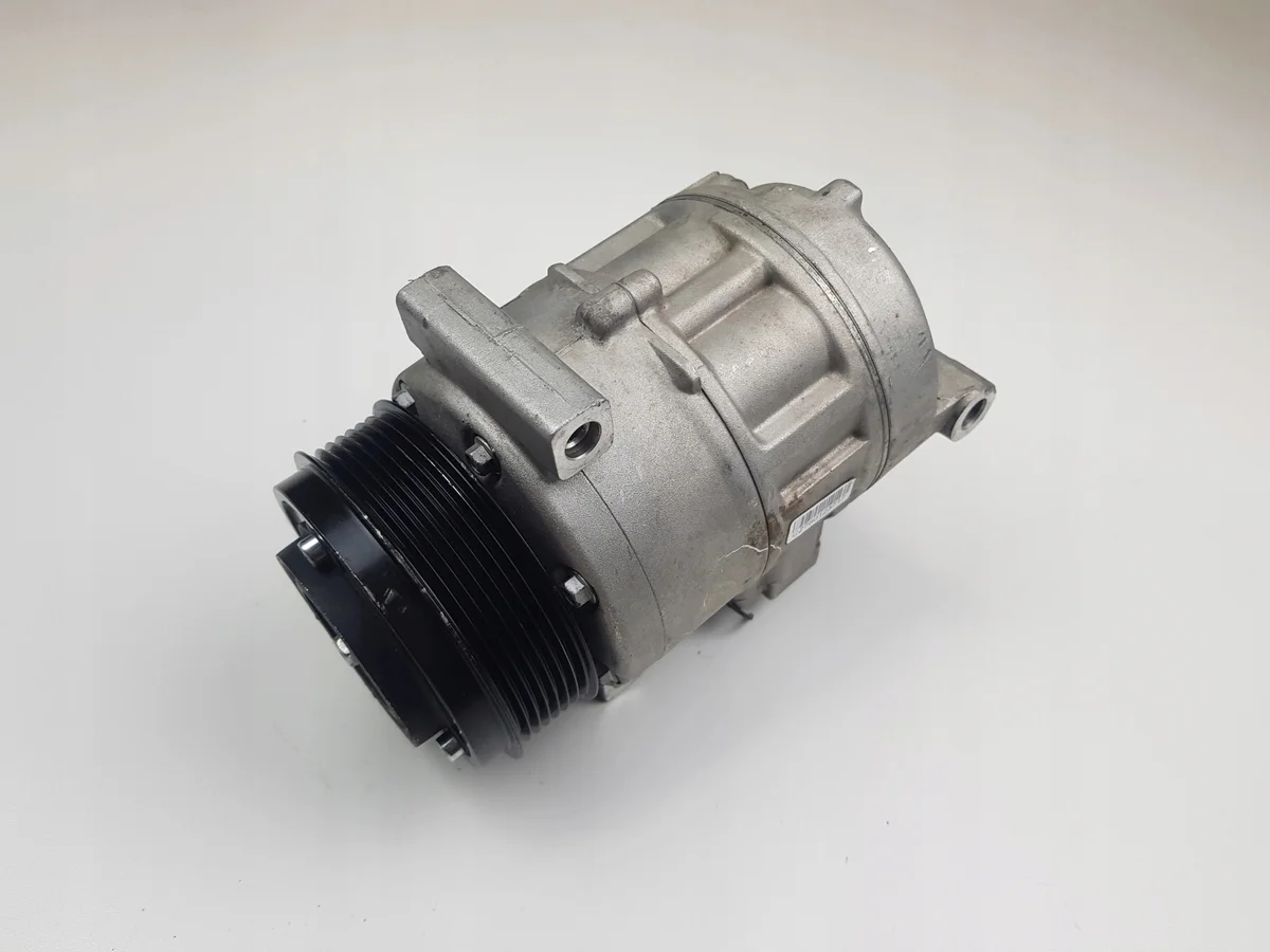 Ilmastoinnin kompressori Audi A6 Q7 780020130477 image 7