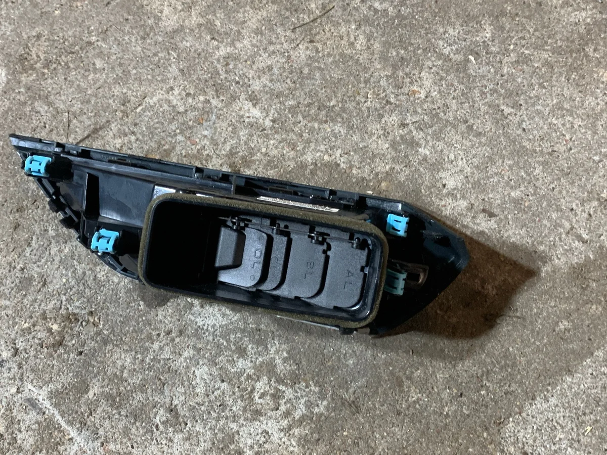 Subaru Forester Lüftungsgitter Mittelkonsole image 7
