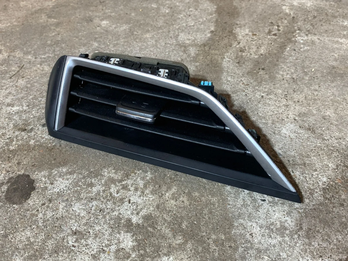 Grelha Subaru Forester SK 2020 Centro