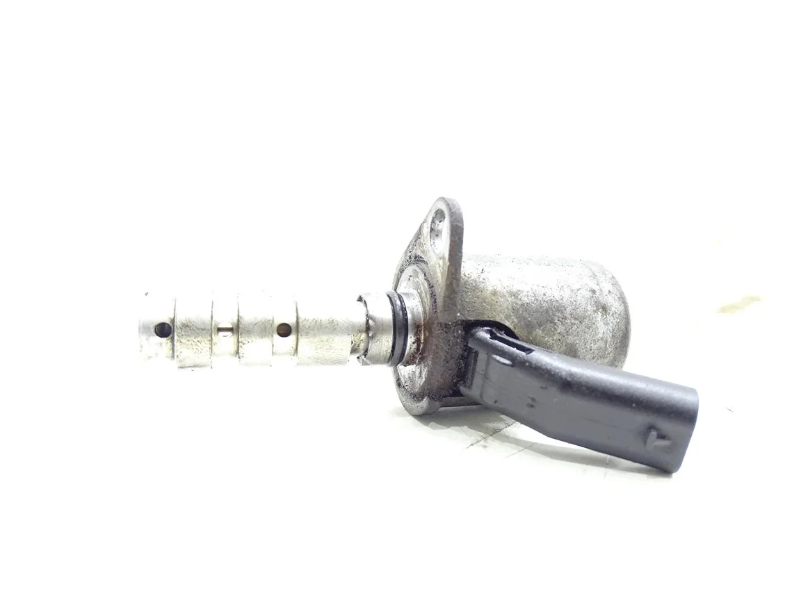 Oil Pump Sensor Valve Audi A3 8V Golf VII