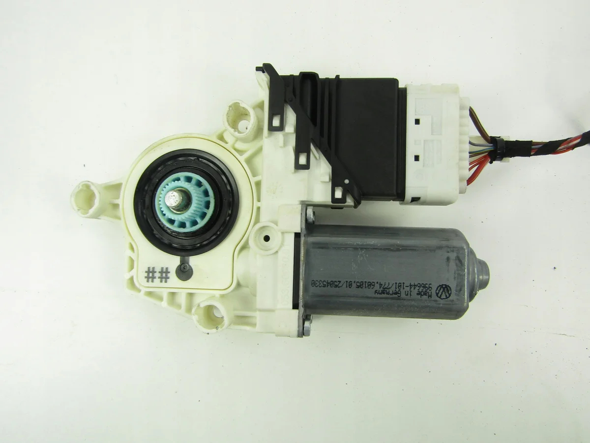 SKODA OCTAVIA II 1Z Fensterheber Motor Rechts Hinten thumbnail 4