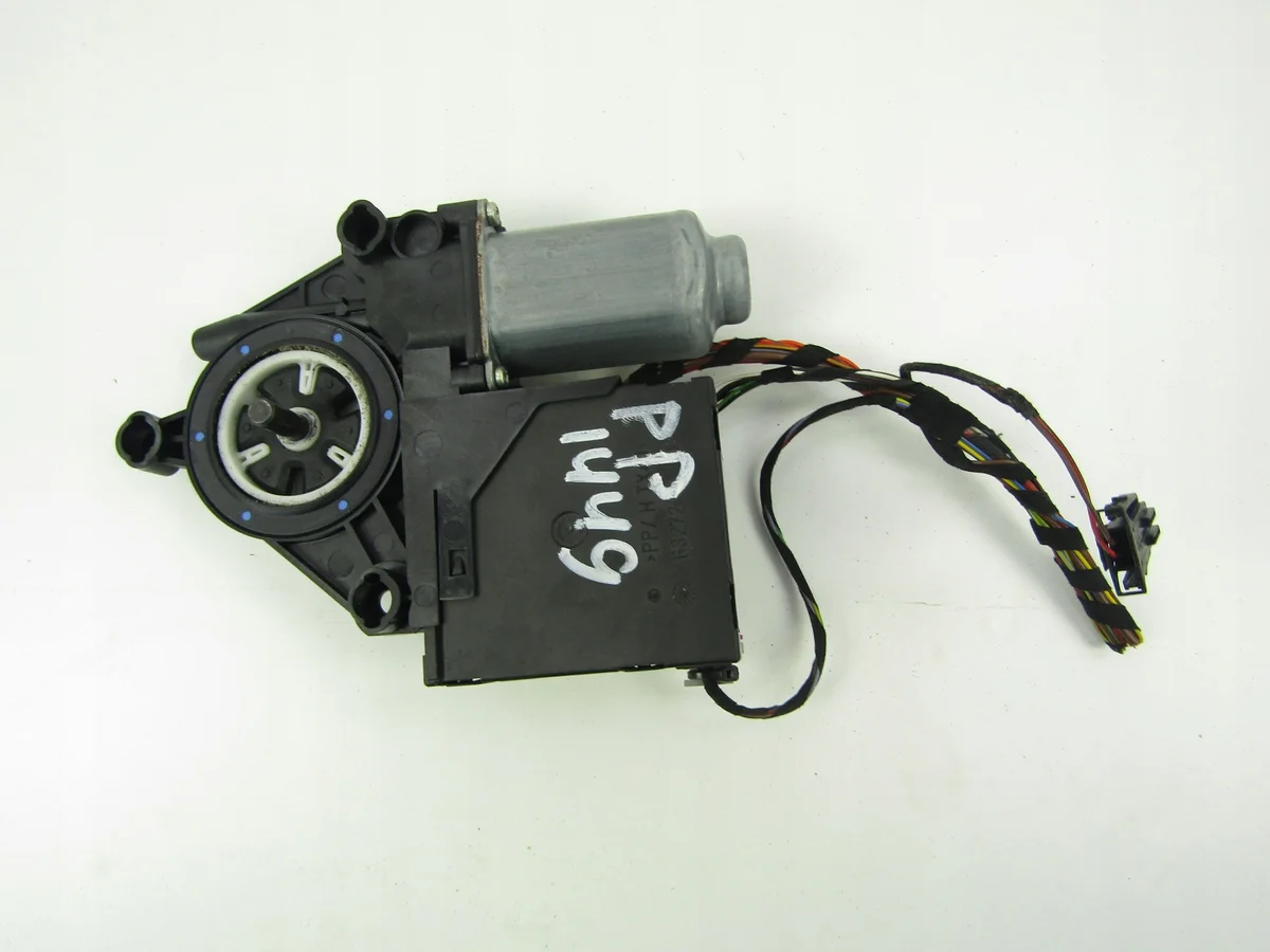 Motor Skoda Octavia II 1Z Vidro Direito