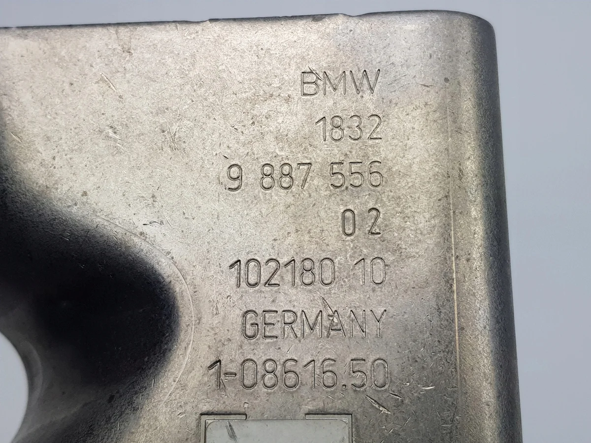BMW DPF Halterung 9887556 image 8