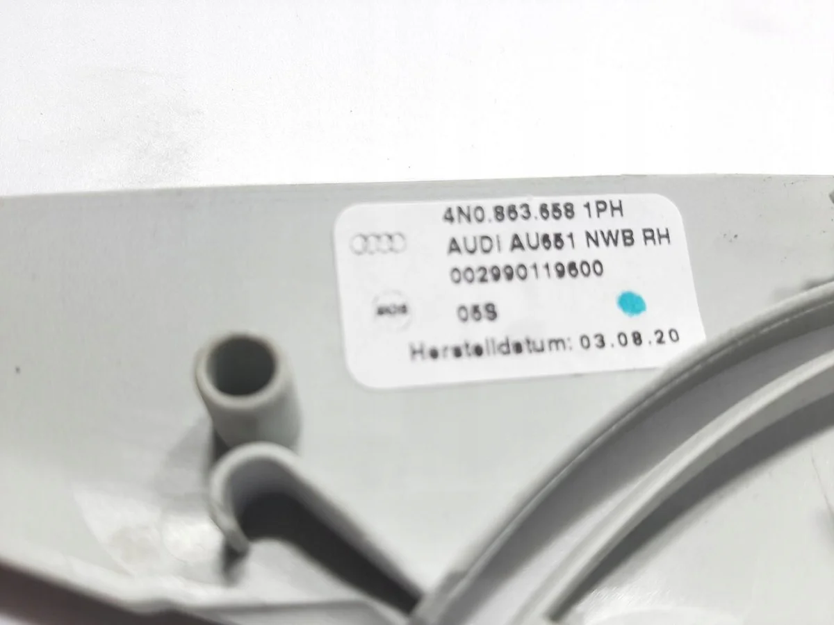 Audi A8 D5 achterbank rollo 4N0863412A image 10