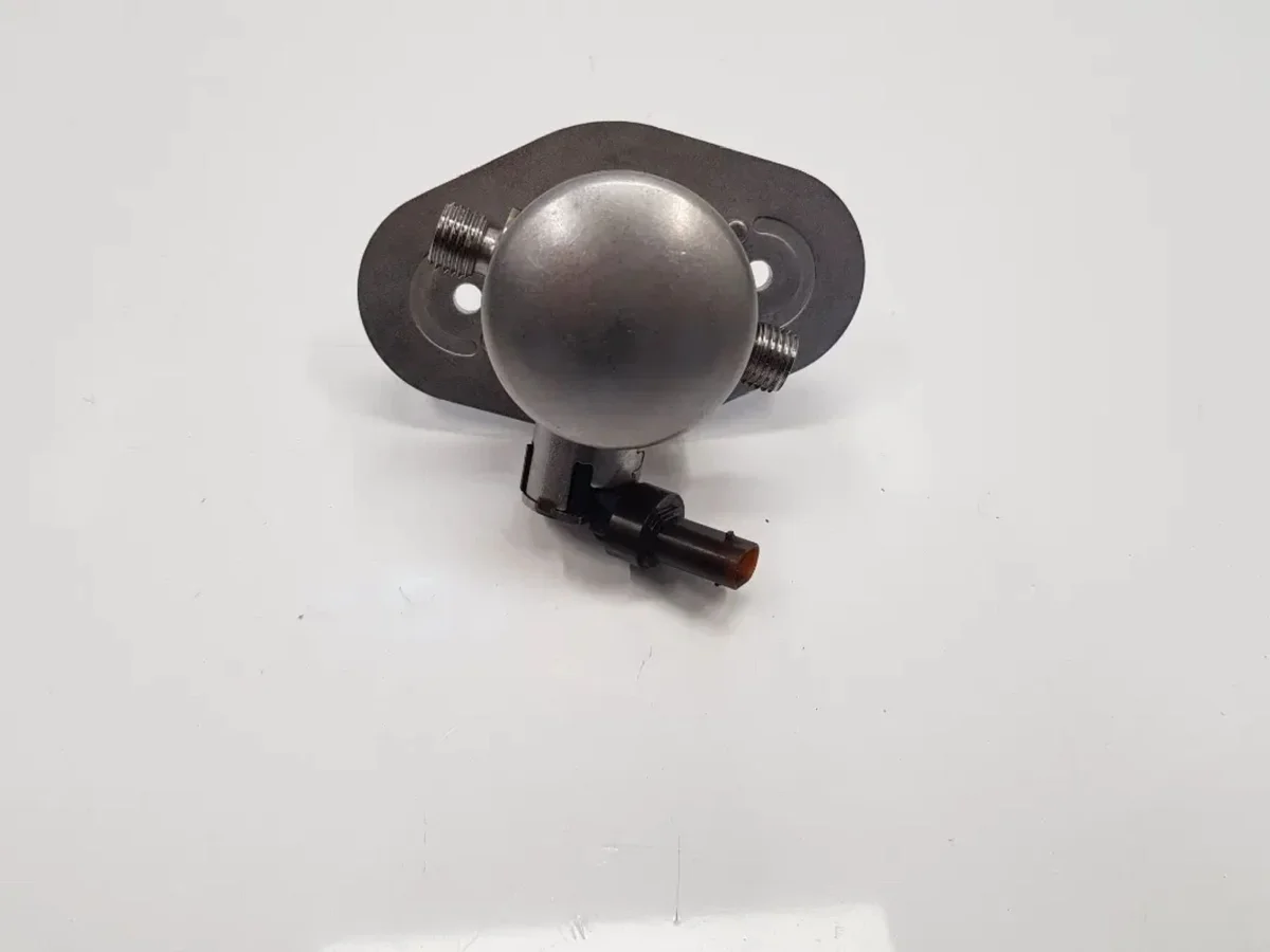 BMW Hochdruck-Kraftstoffpumpe 13518631642 image 4