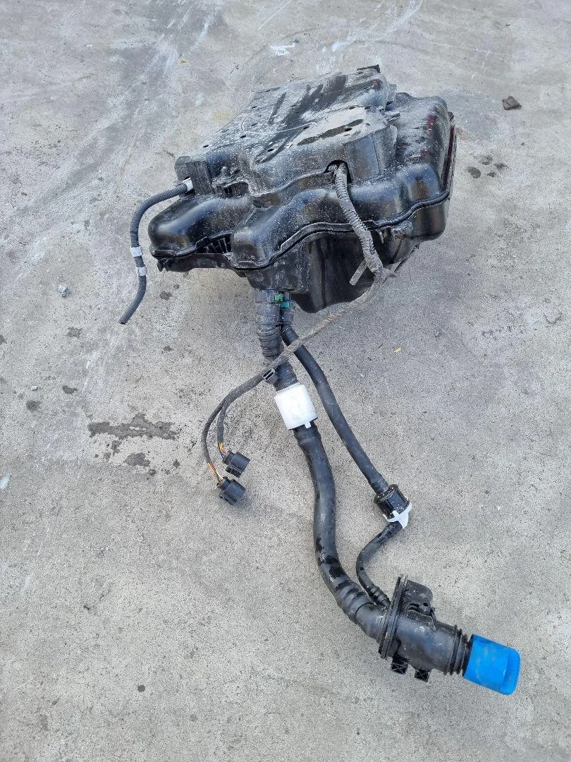AdBlue Tank Cupra Leon 5WA131877AD5WA131877AE image 8