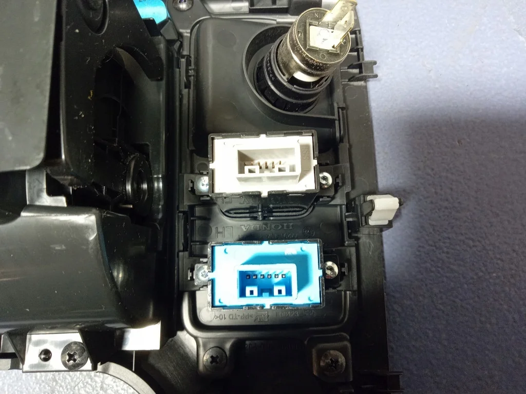 Honda CR-V IV Opbergvak Tunnel Cupholder image 10