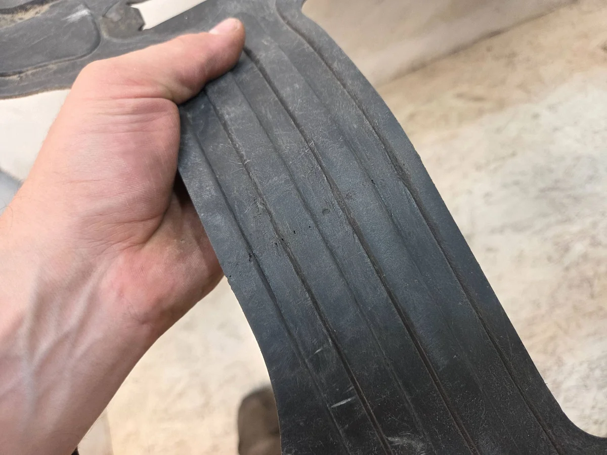 BMW M5 F90 Diffuseur Arrière OEM 8060097 image 6