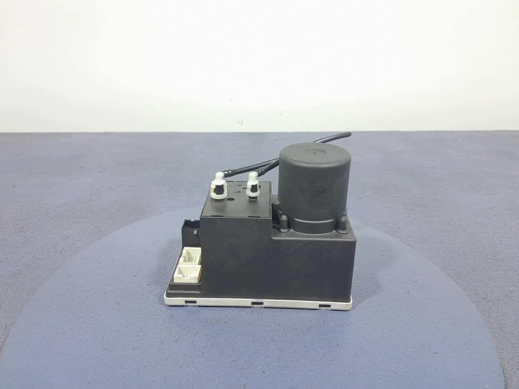 Pompa centralina chiusura Audi A4 B5 8D0862257B