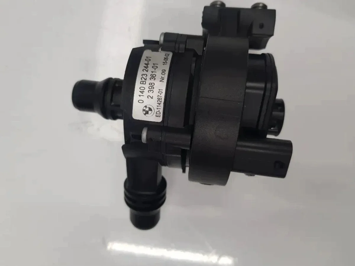 Pompa acqua aggiuntiva BMW X5 X6 G05 G06
