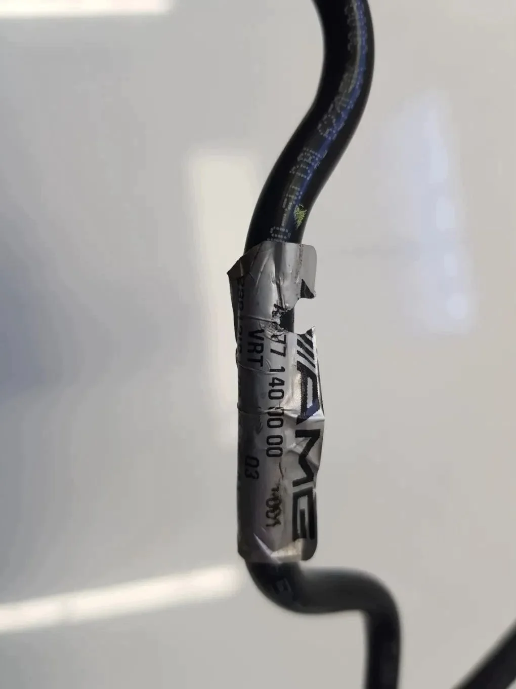 MERCEDES M177 V8 BiTurb Unterdruckschlauch image 5