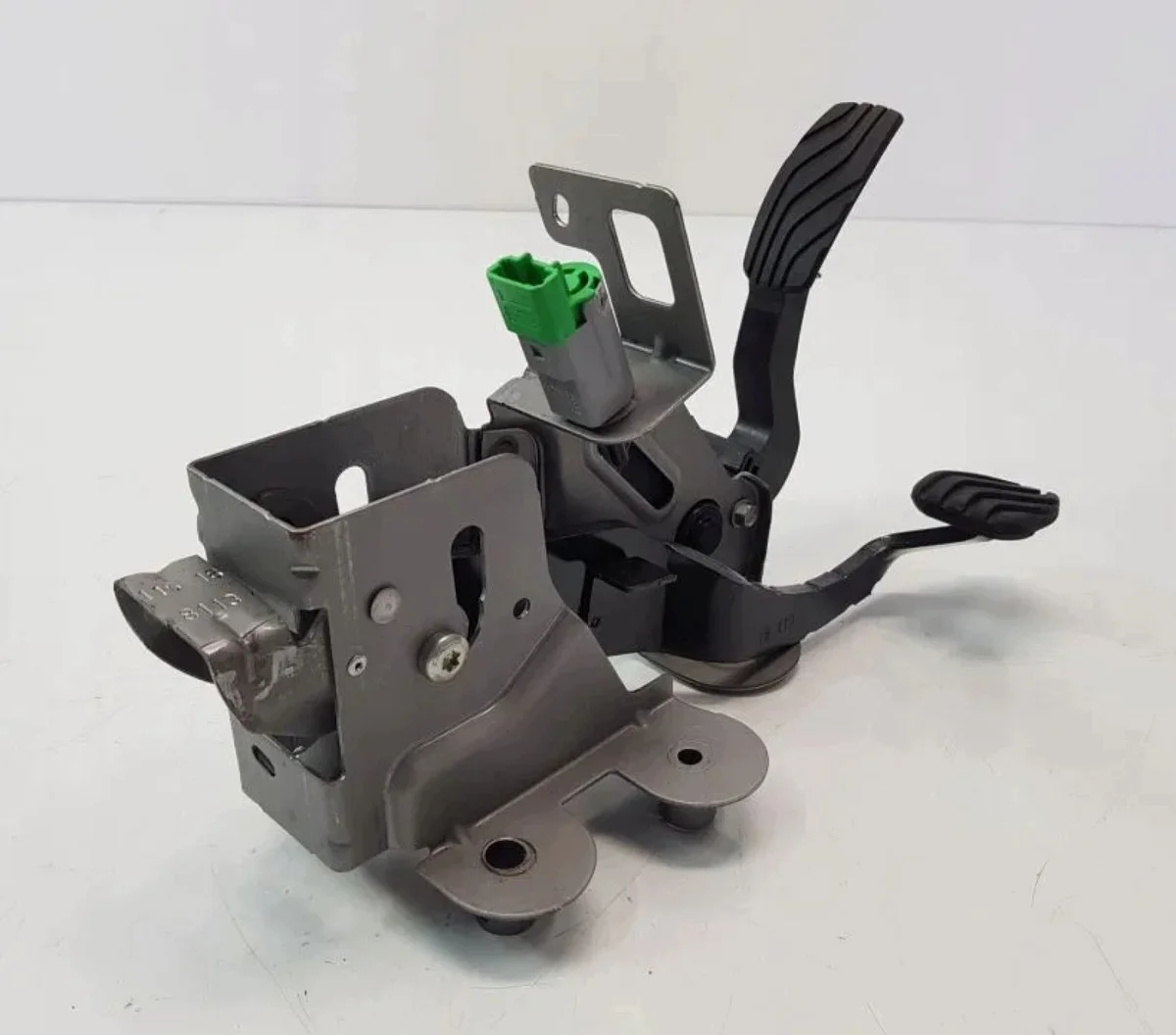 Renault Megane IV Gaspedal Sensor image 3
