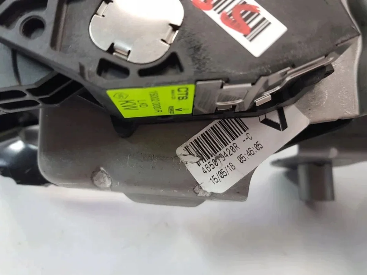 Renault Megane IV Gaspedal Sensor image 8