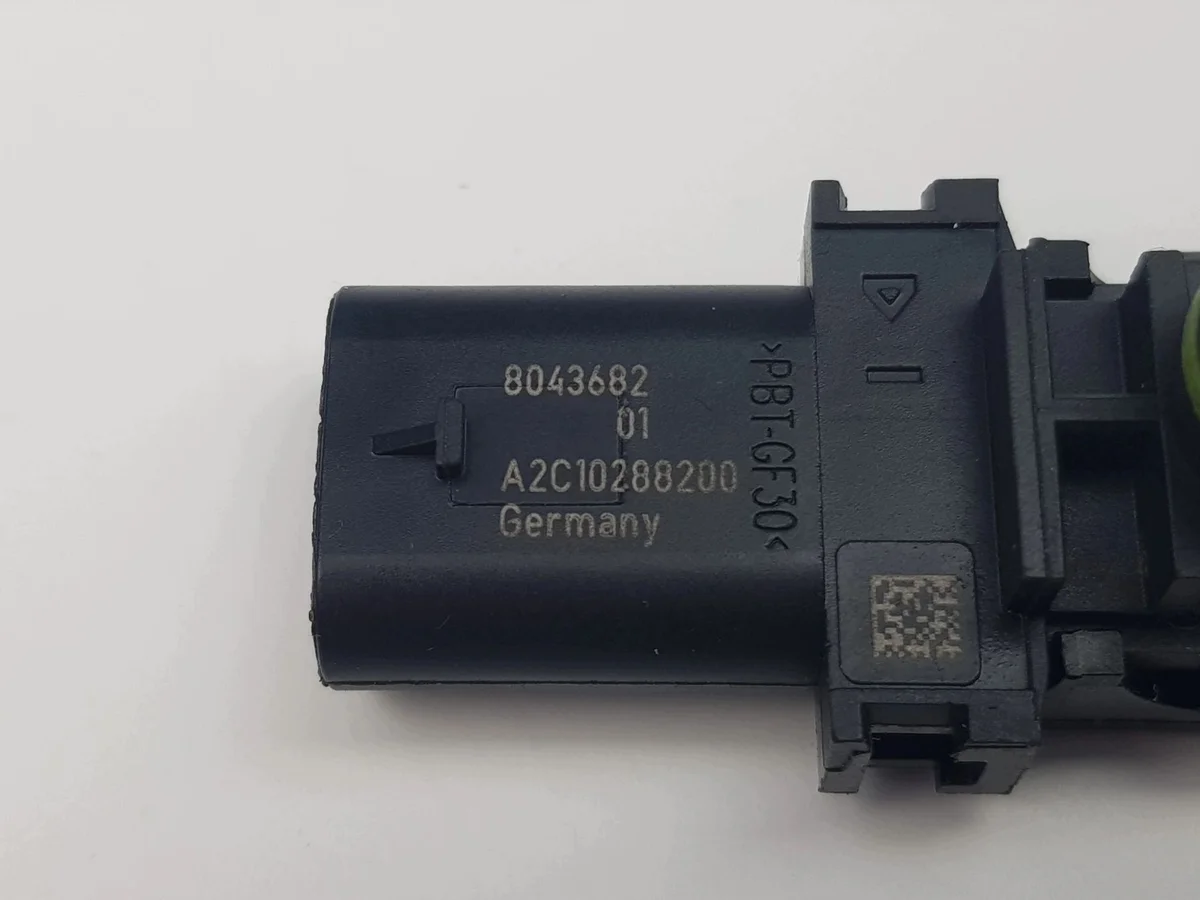 Capteur pression carburant BMW X5 G05 G11 G30 8043682 image 5