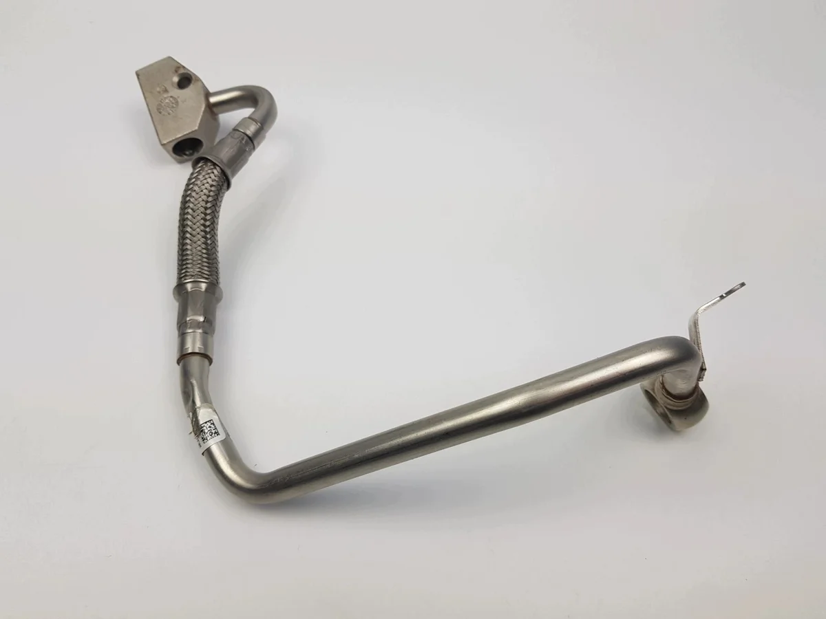 Conduit retour turbo BMW X5 G05 G11 G30 image 3