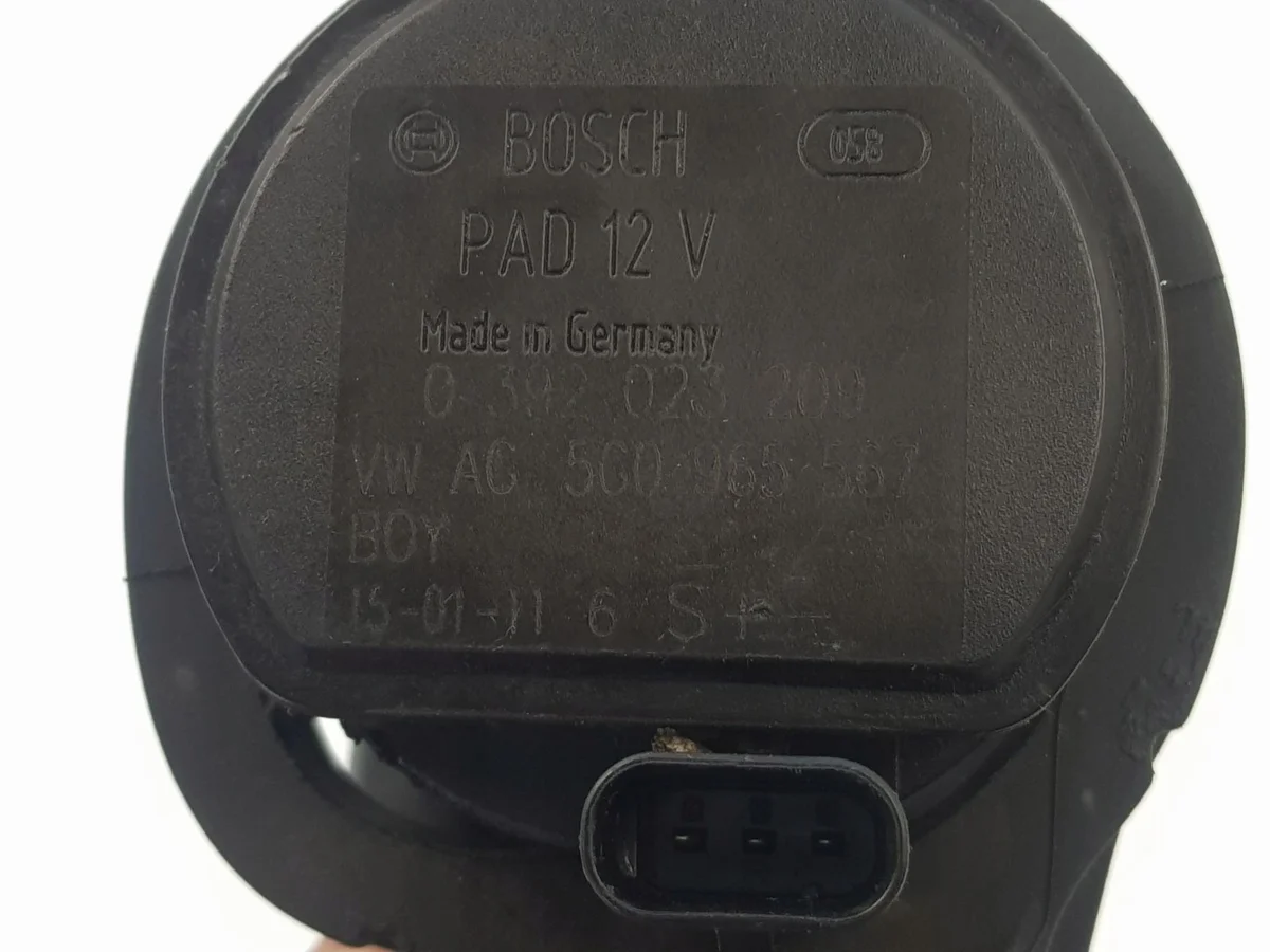 Zusatzwasserpumpe VW Passat B8 Golf VII 5G0965567 thumbnail 4
