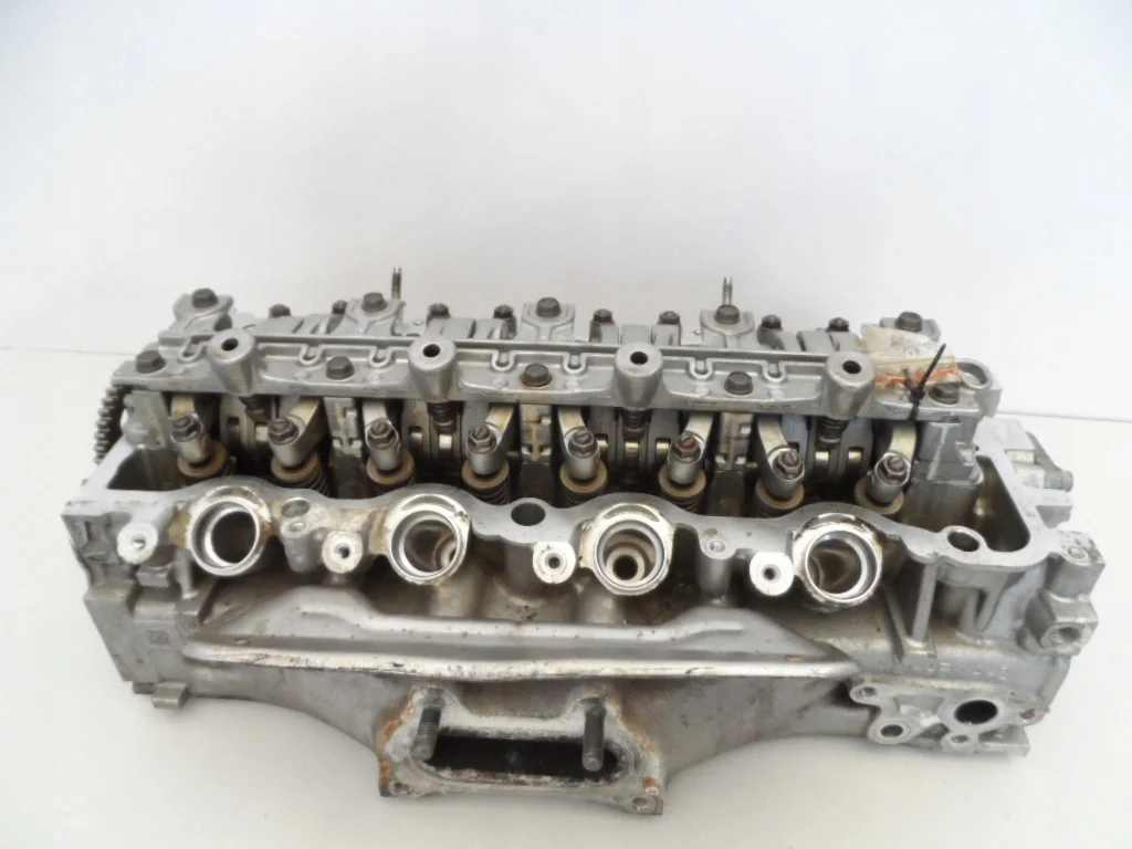 Honda Civic IX 1.8L Zylinderkopf AEP-R1A-2 image 3