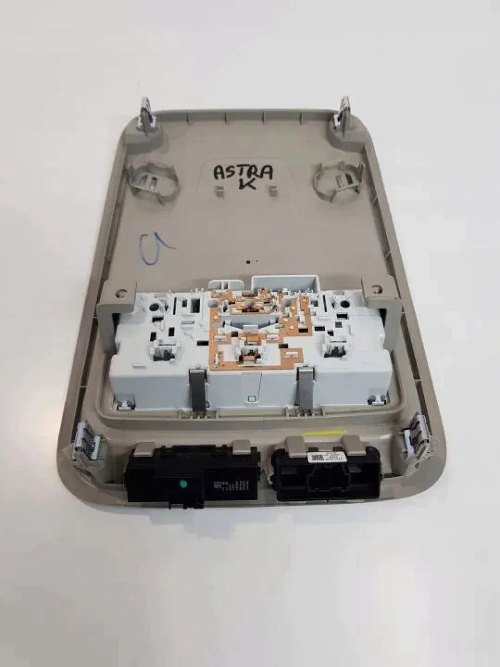 Opel Astra K Innenleuchte gebraucht image 3