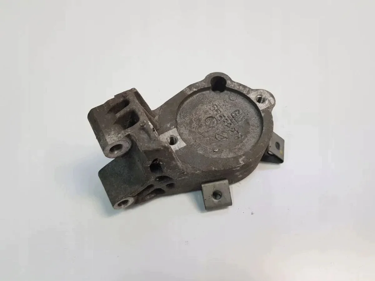 Supporto Pompa Servosterzo Opel Insignia A