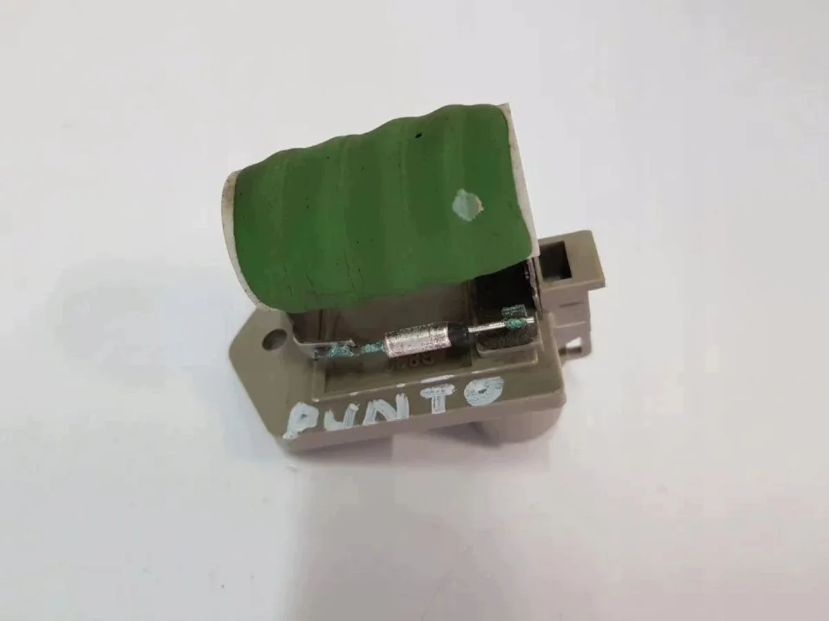 Centralita ventilador radiador Fiat Punto Evo