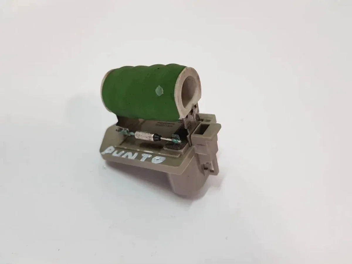 Unidade de Comando Radiador Fiat Punto