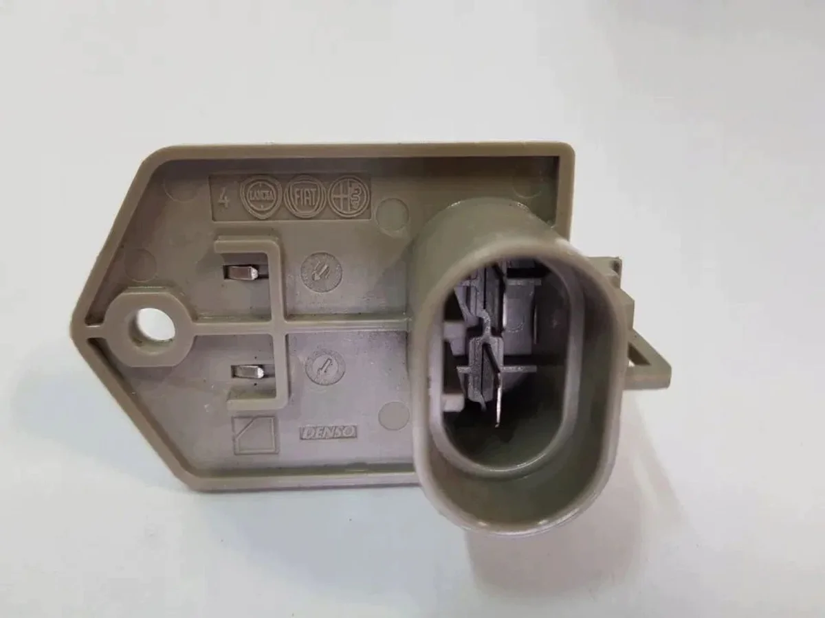 Fiat Punto EVO Steuergerät Lüfter Kühler image 4