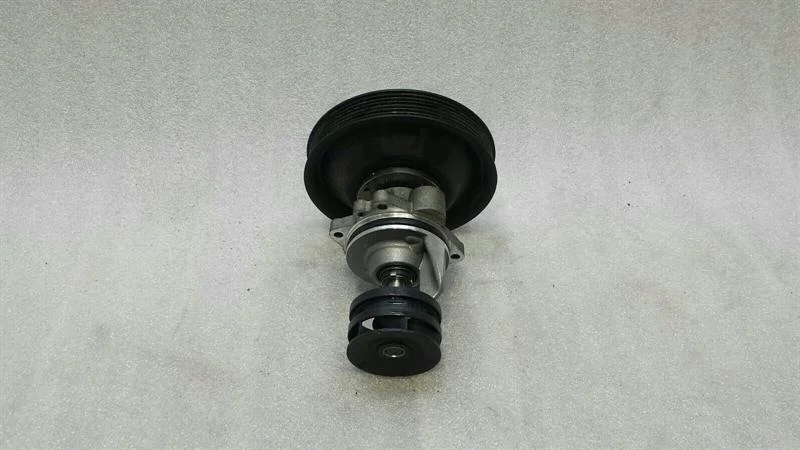 Pompa Acqua BMW E60 M5 E90 M3 7838201 image 3
