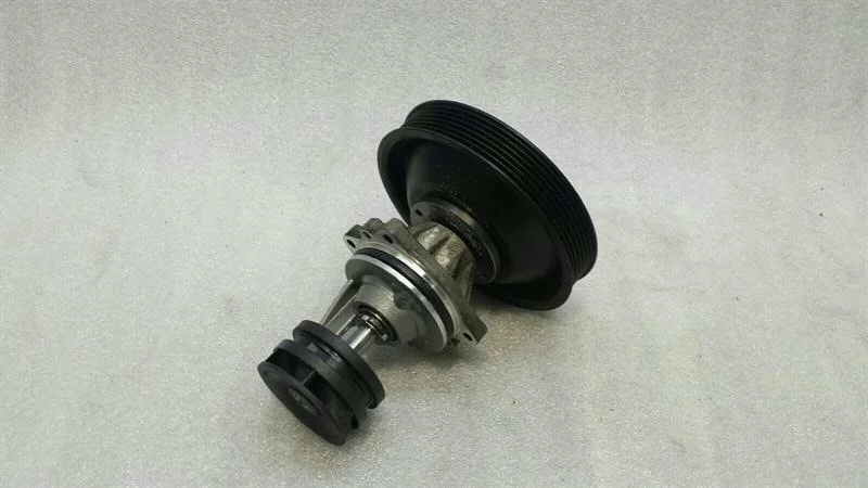 Pompa Acqua BMW E60 M5 E90 M3 7838201 image 5
