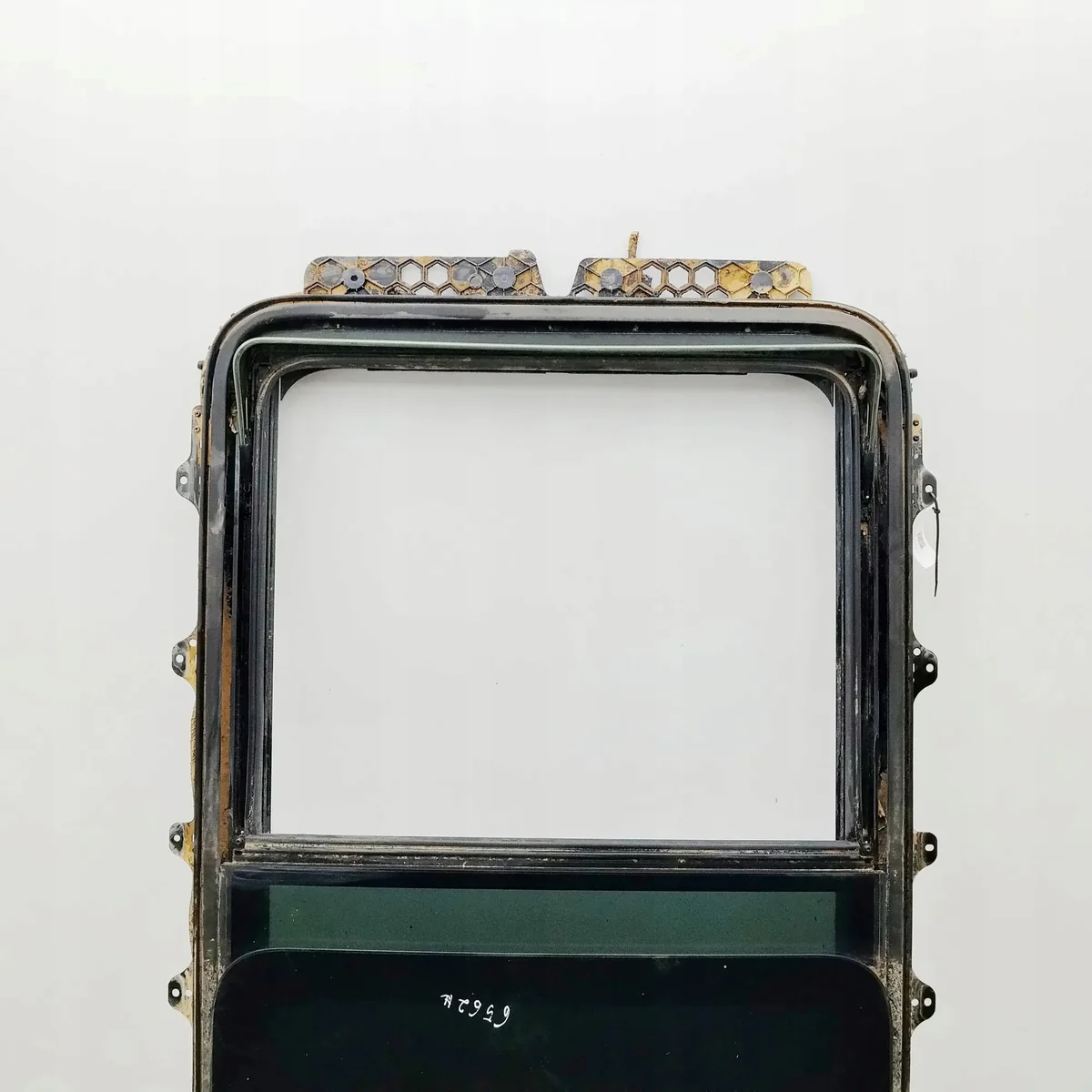 Techo solar BYD SA3HK5703110A usado image 3
