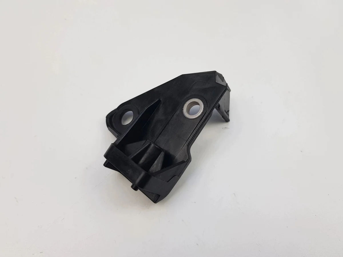 Fäste BMW G11 G30 B57 3.0d 8575519