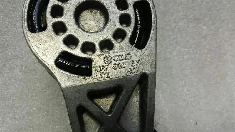 Spannrolle Audi S3 8P 2.0 TFSI 06F903315 image 5