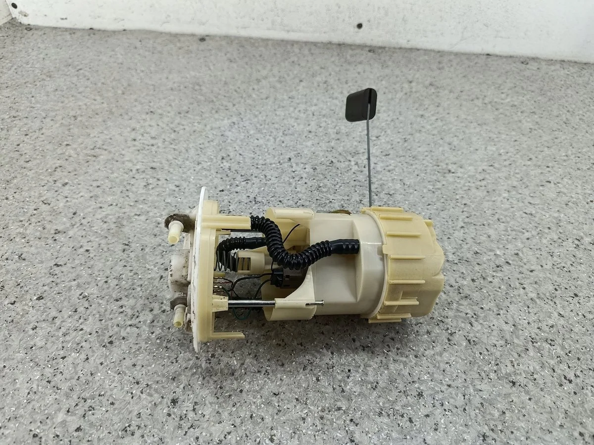 Bomba de combustible Renault Megane II 1.6 16V image 5