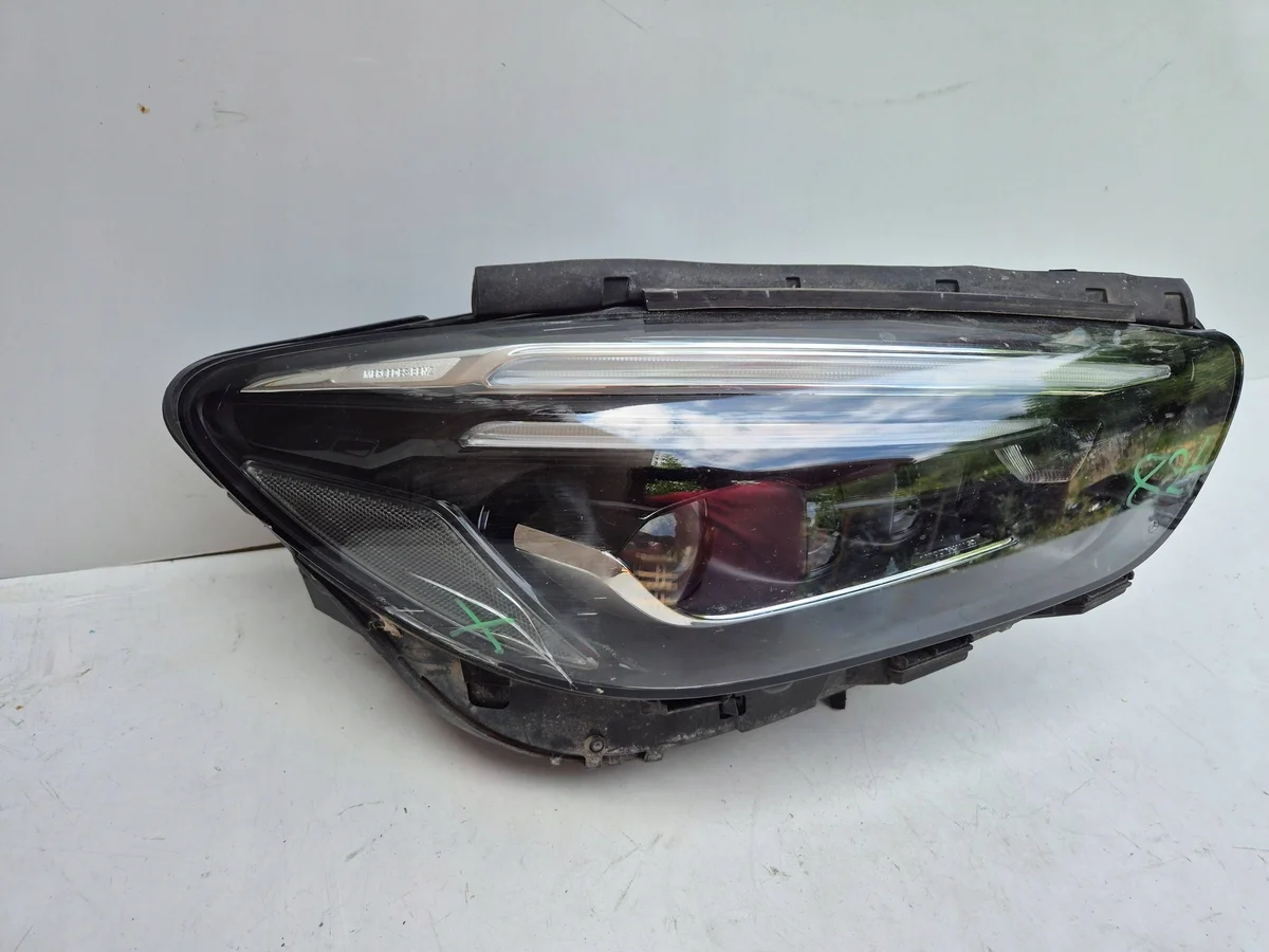 Farol Direito Mercedes Classe B W247 LED A2479062003 image 3
