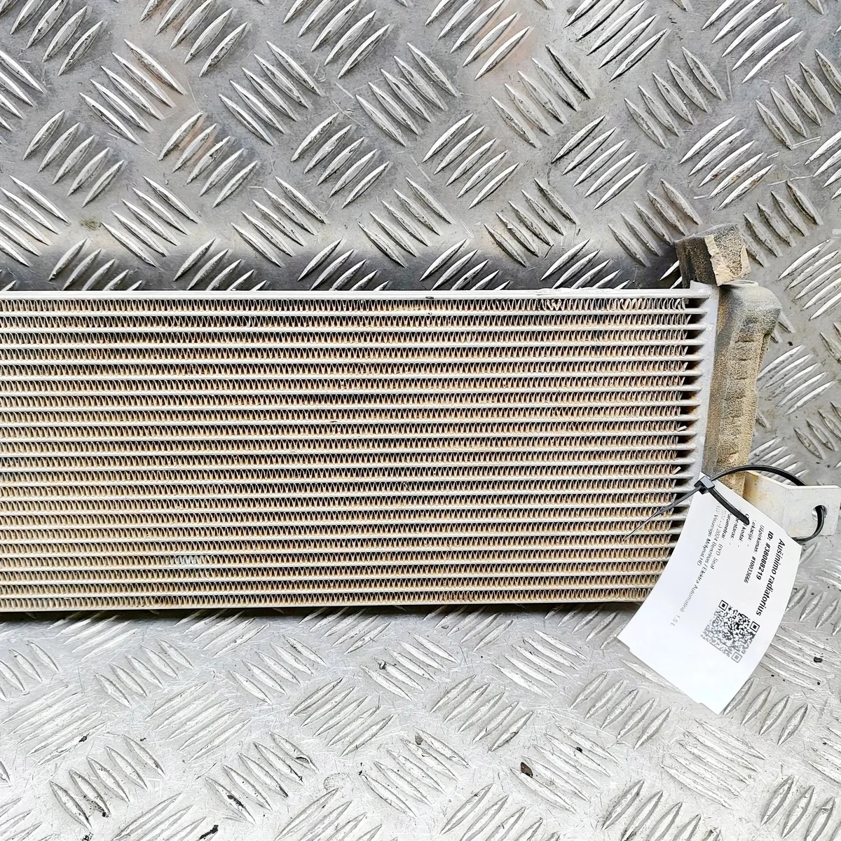 BYD 365804697 Radiateur Huile 1.5L 160kw image 3