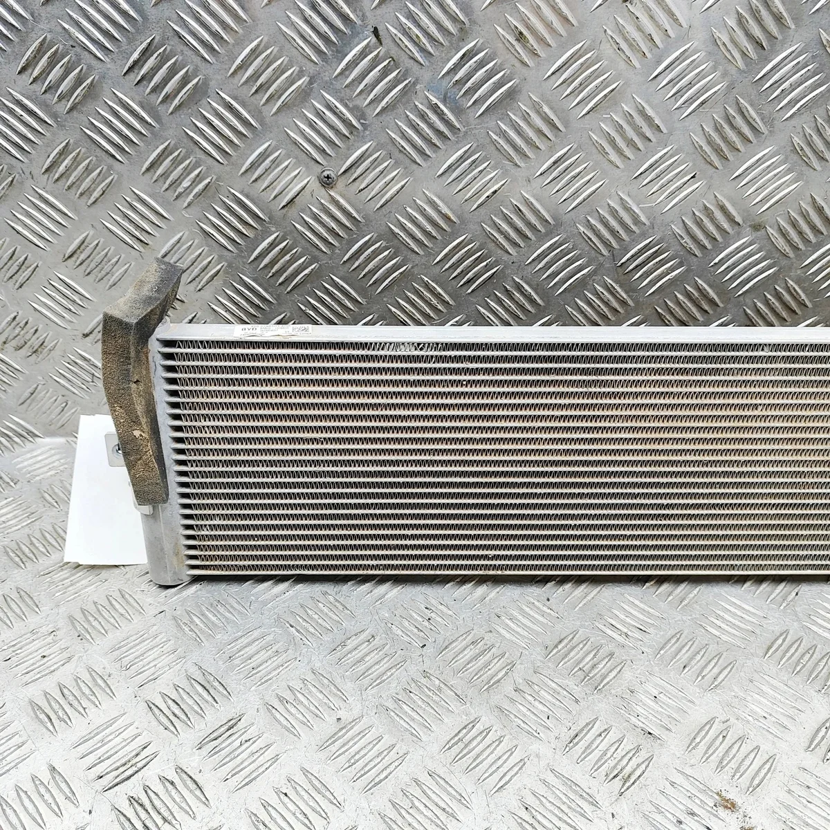BYD 365804697 Radiateur Huile 1.5L 160kw image 5