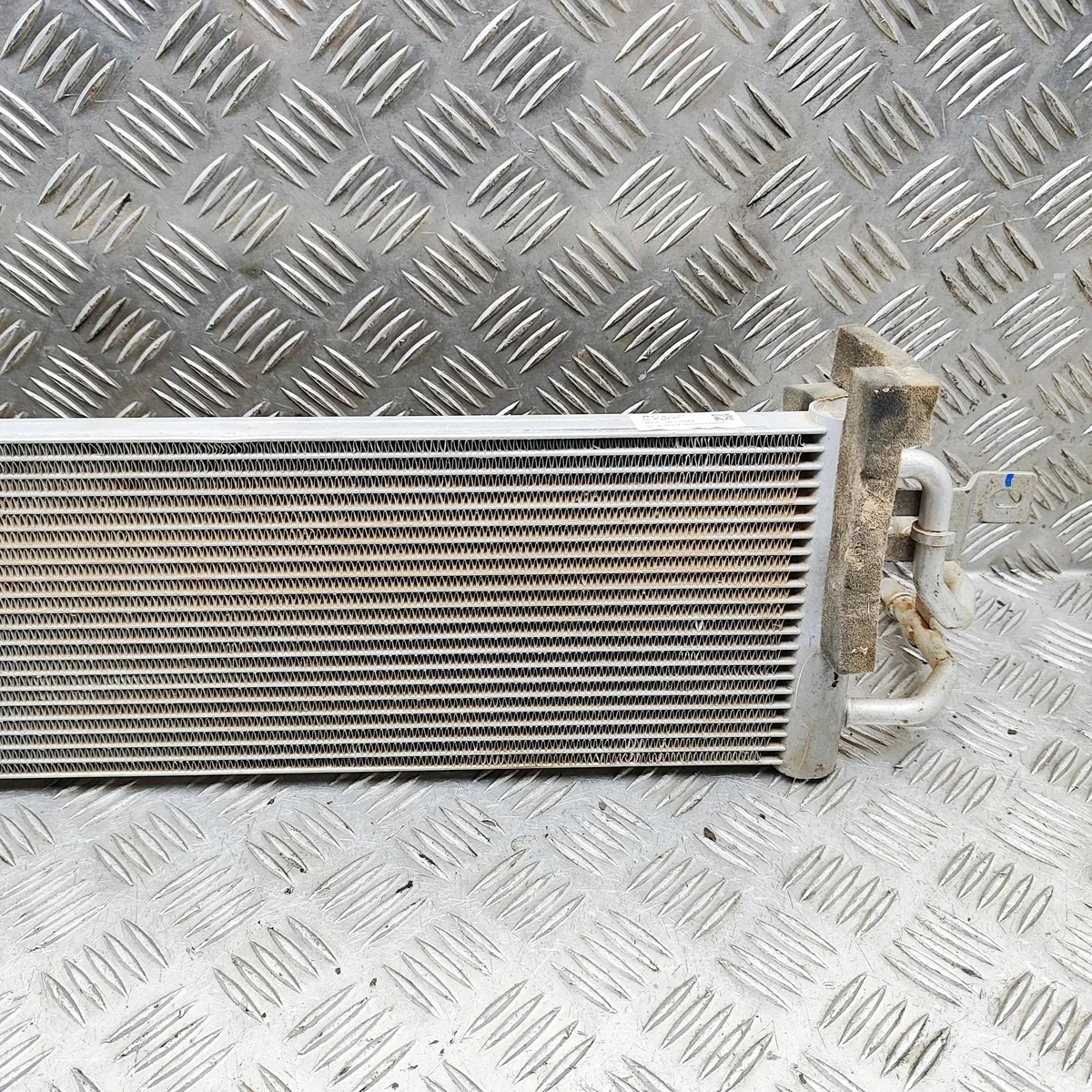 BYD 365804697 Radiateur Huile 1.5L 160kw image 6
