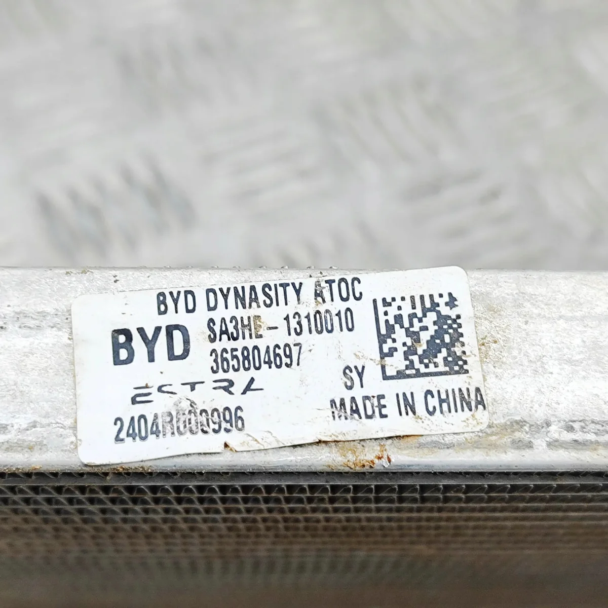 BYD 365804697 Radiateur Huile 1.5L 160kw image 8