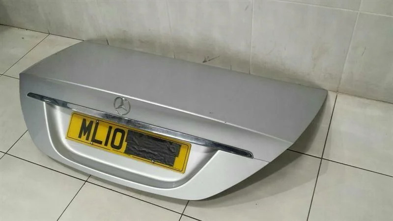 Achterklep Mercedes CLS W219 A2197500075 image 3