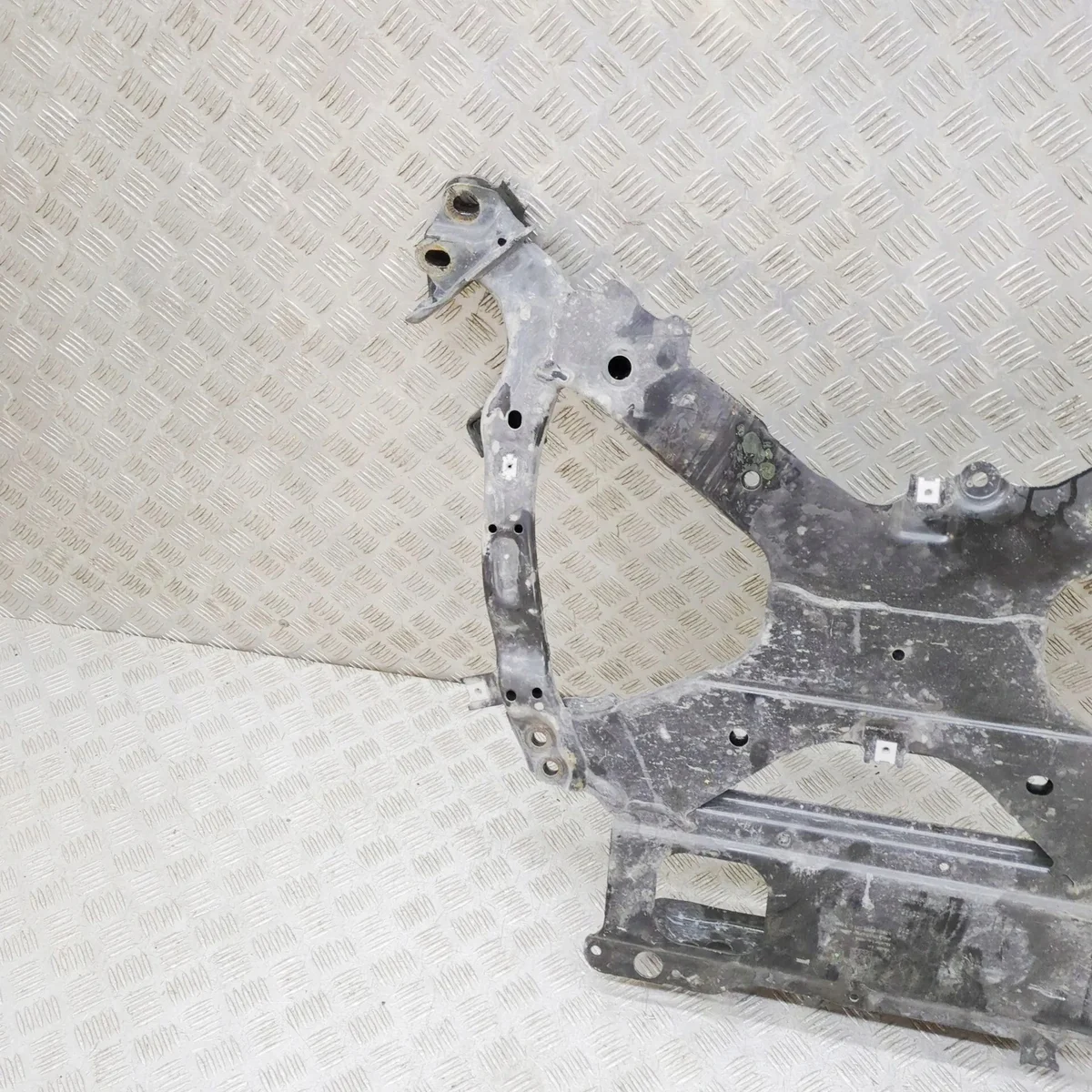 Audi A6 C8 4K Front-Hilfsrahmen 4K1399347E image 5