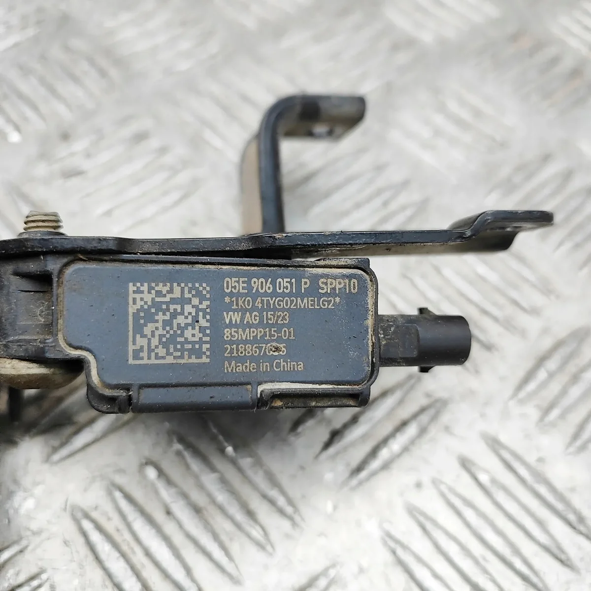 DPF Druksensor Skoda Karoq 1.5L 04E131552P image 8